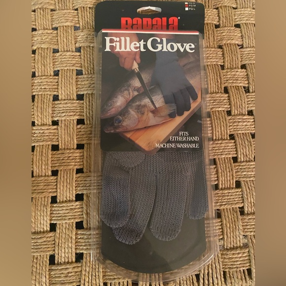 Rapala Other - Rapala Fillet Glove - Gray. Size Medium. NWT.